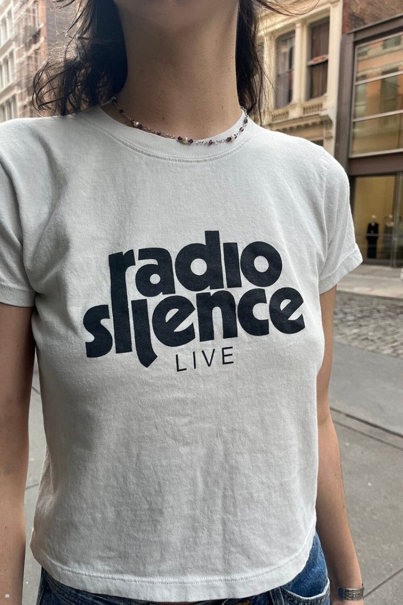 T-Shirt Brandy Melville Chloe Radio Silence Live Blanche | FBV-65521833